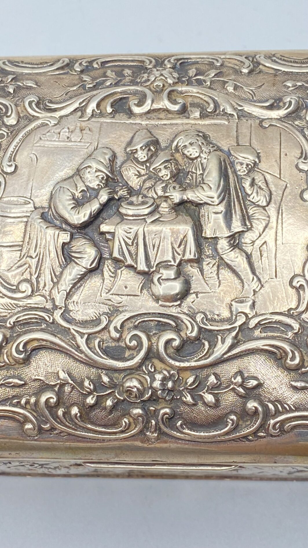 ANTICA ZUCCHERIERA TEDESCA IN ARGENTO CON INTERNO IN VERMEIL. GERMANIA XIX sec. - immagine 15
