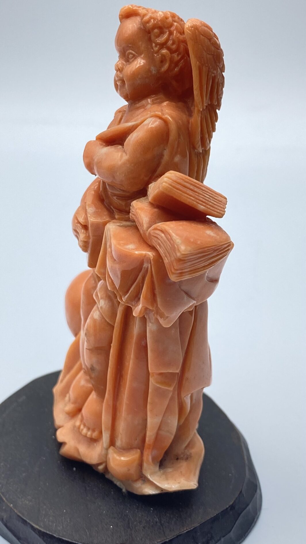 SCULTURA IN CORALLO “ANGELO DELLA SAPIENZA E DELLA CONOSCENZA UNIVERSALE”. FINE ‘800 - immagine 6