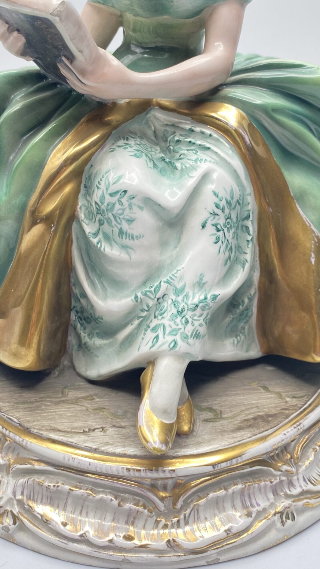 FIGURINA IN PORCELLANA FIRMATA GUIDO CACCIAPUOTI 1930-1939 - immagine 12