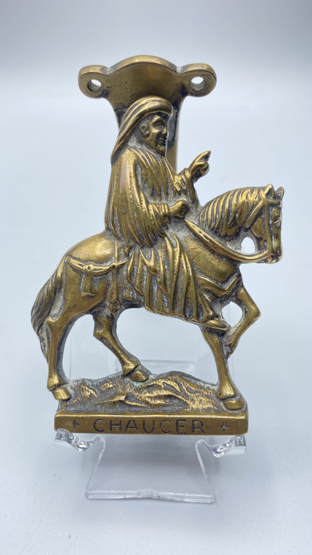 BATACCHIO IN BRONZO DORATO, CON GEOFFREY CHAUCER. XIX sec.