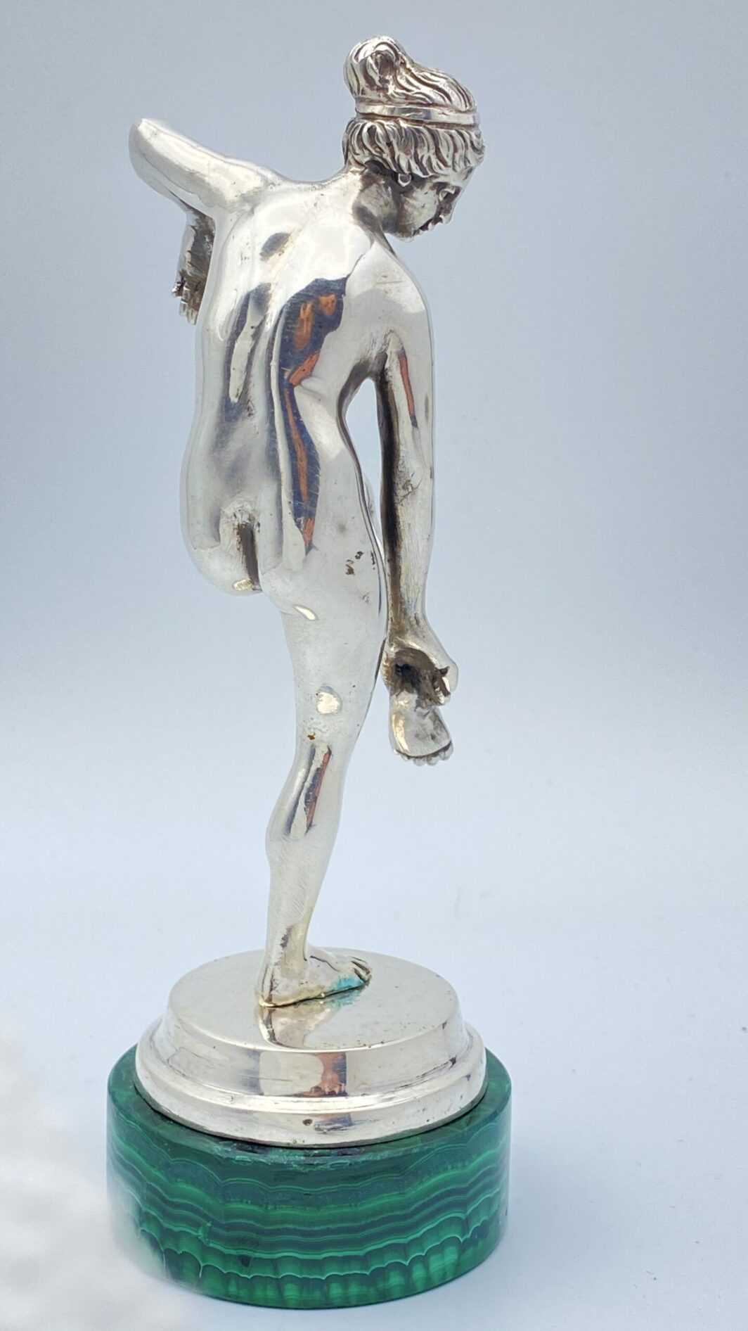 FIGURA DI MUSA IN STILE NEOCLASSICO, IN ARGENTO 800 MASSICCIO, CON BASE IN MALACHITE. ITALIA INIZI ‘900. - immagine 6