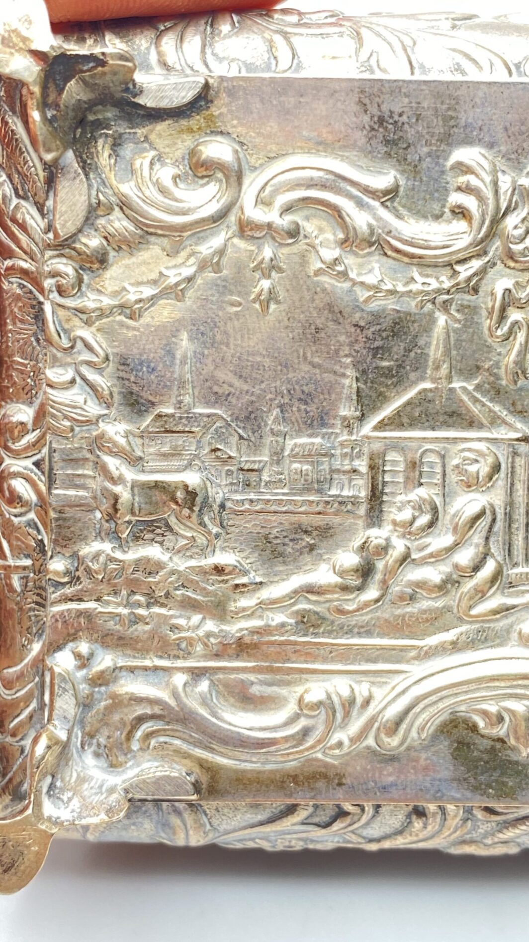 SCATOLA IN ARGENTO. BELGIO XIXsec. - immagine 10