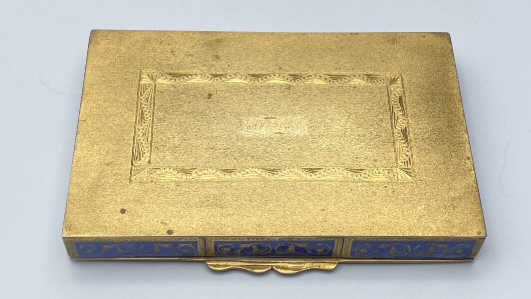 STRAORDINARIA SCATOLA DA SCRITTOIO IN BRONZO E SMALTI  A FUOCO BLU DE ROI. FRANCIA XIX SEC. - immagine 6