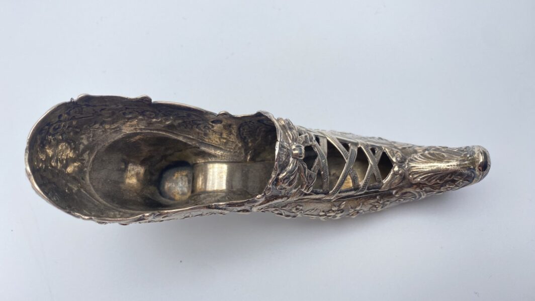 SCARPA IN ARGENTO. ANNO 1772 - immagine 3