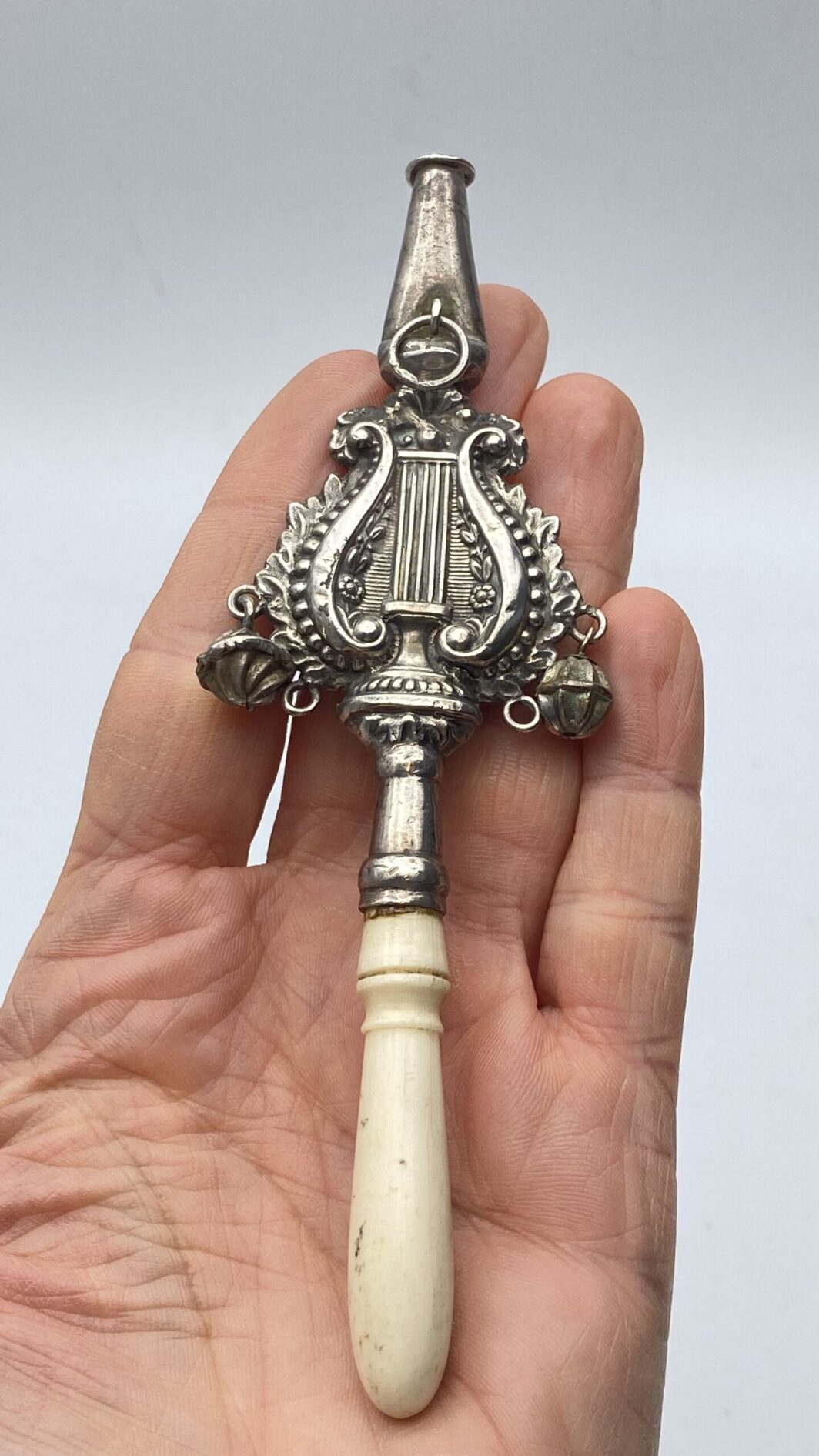 ARGENTO XVIII SECOLO. BABY RATTLE. - immagine 4