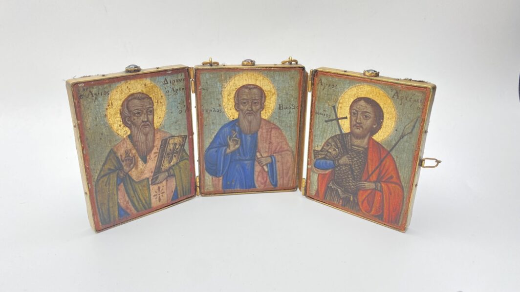 TRITTICO DI ICONE DA VIAGGIO. RUSSIA I METÀ DEL XIX sec. - immagine 3