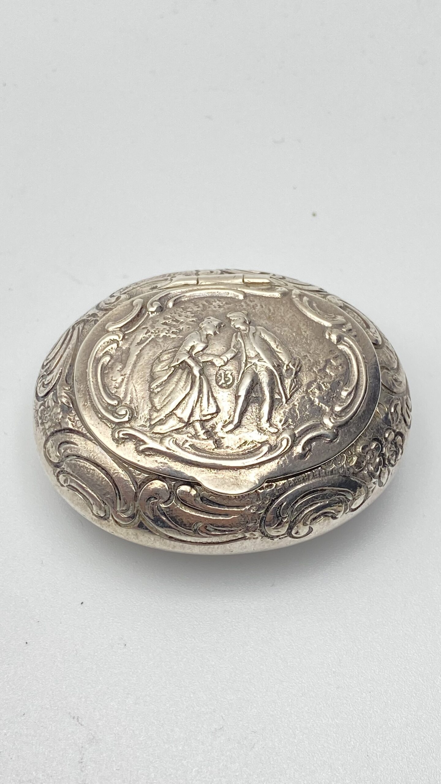 SNUFF BOX O PORTA BONBON IN ARGENTO. AUSTRIA UNGHERIA, INIZI XIX sec.