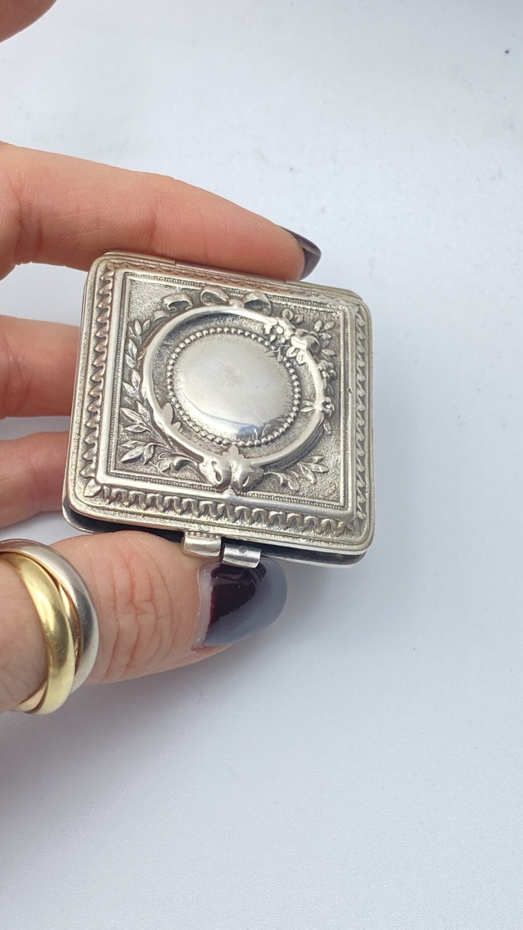 PICCOLA SCATOLA IN ARGENTO. ITALIA XX sec - immagine 8