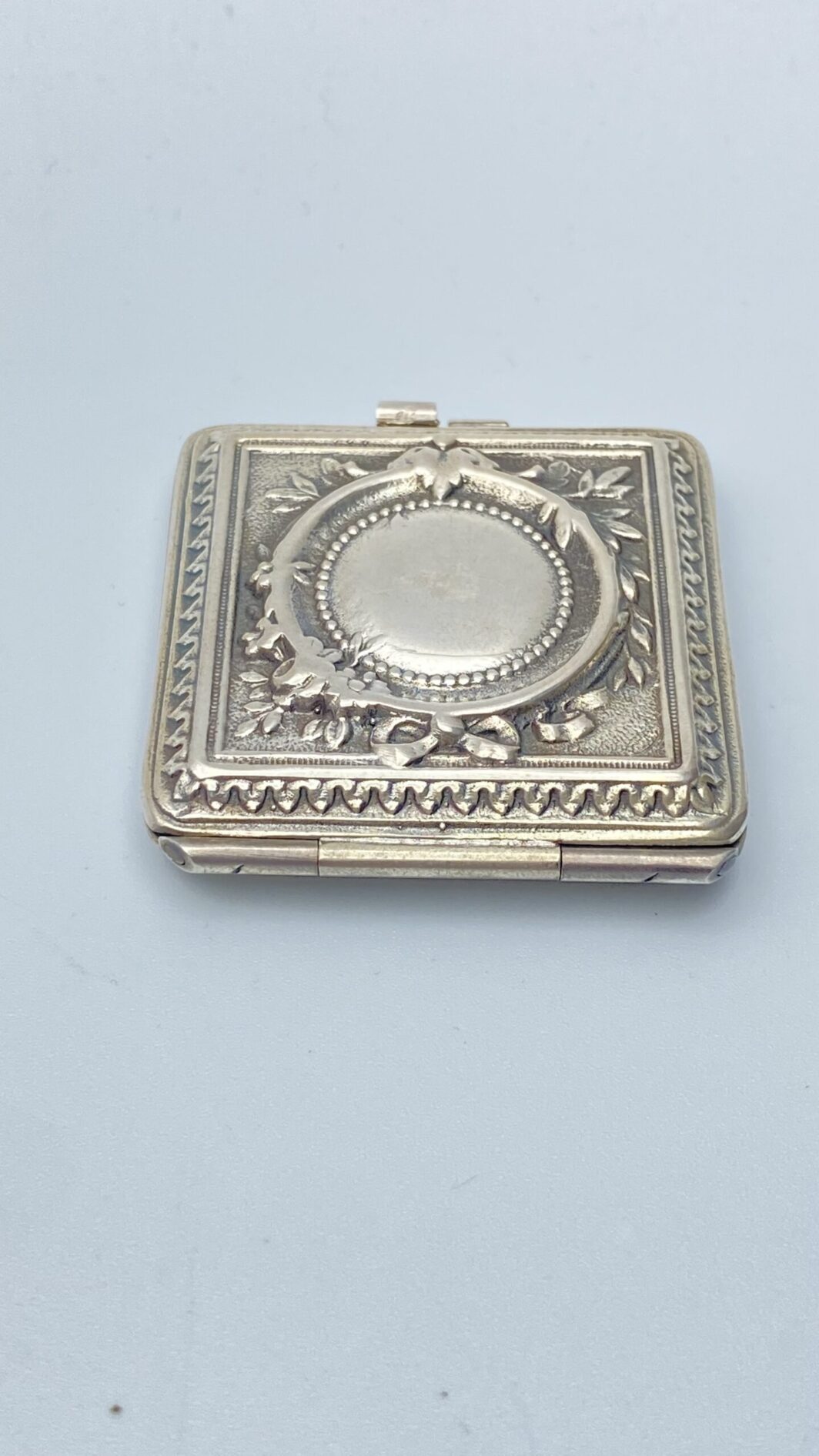 PICCOLA SCATOLA IN ARGENTO. ITALIA XX sec - immagine 3