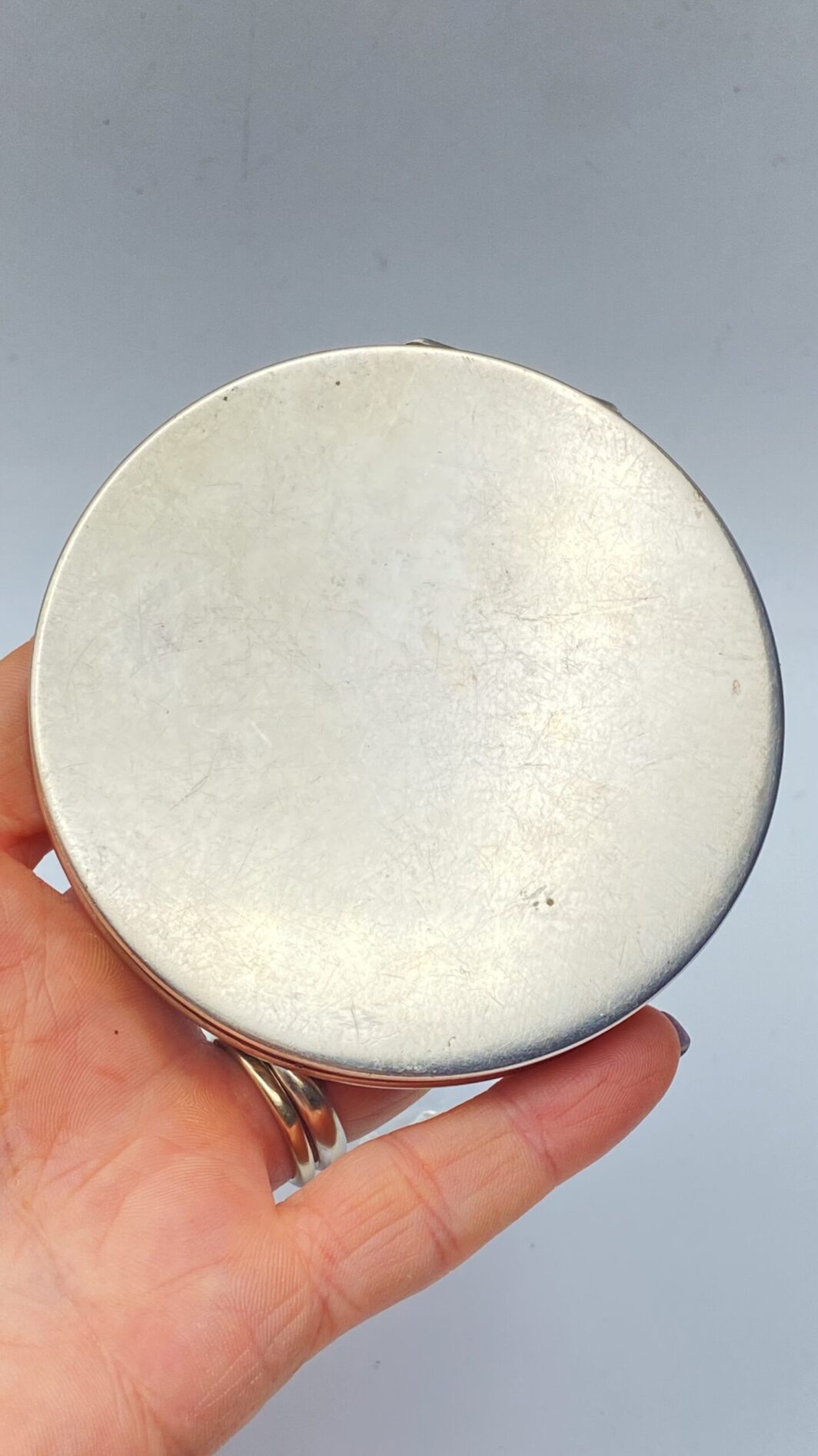 SPECCHIO DA BORSETTA IN ARGENTO. OLANDA, XX sec. - immagine 7