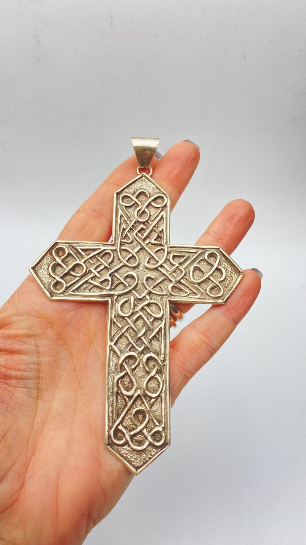 CROCE VINTAGE PENDENTE IN ARGENTO - immagine 4