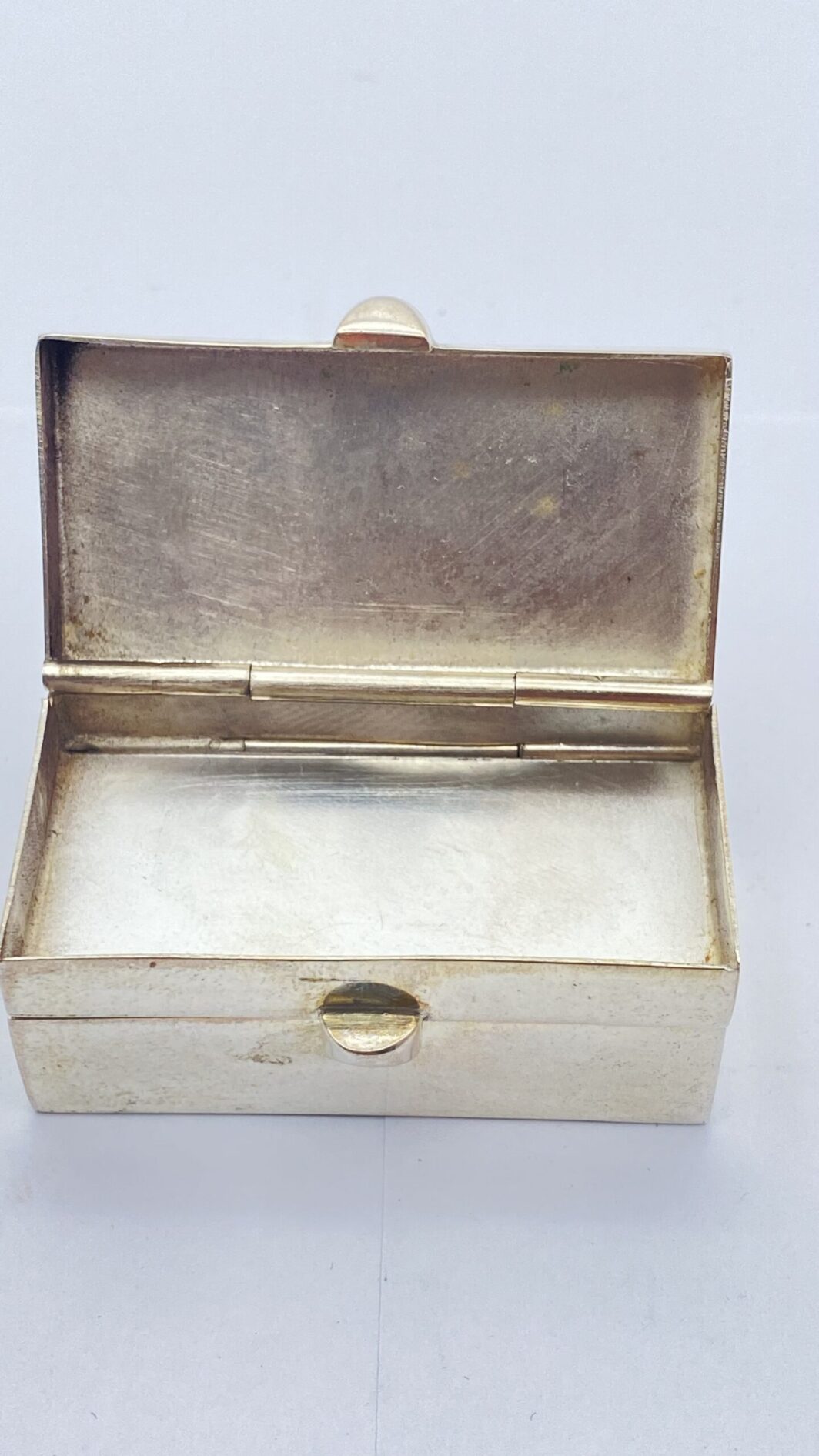 TABACCHIERA DOPPIOFONDO IN ARGENTO. XX sec. - immagine 8