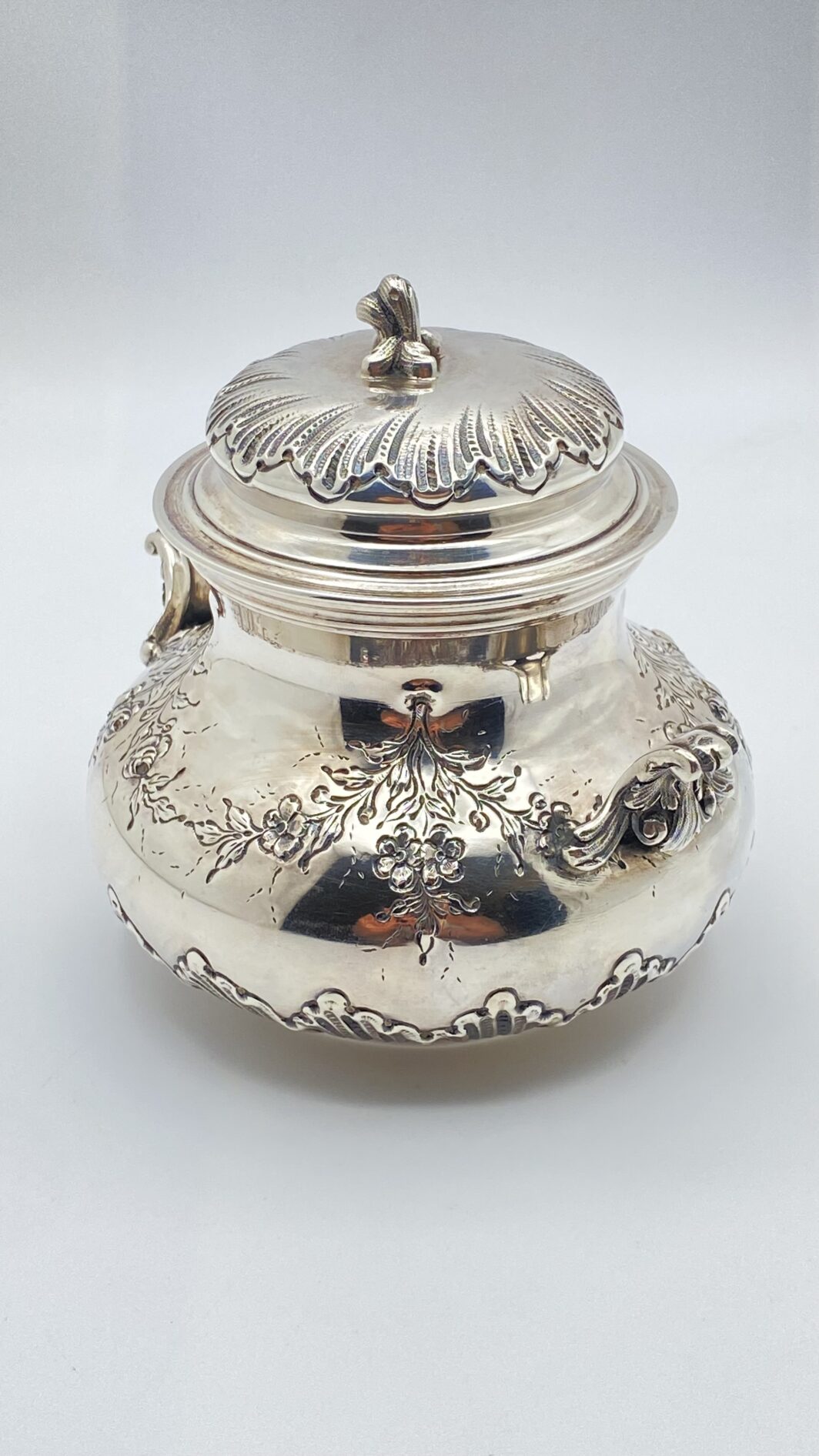 ZUCCHERIERA IN ARGENTO. FRANCIA 1860 CIRCA. - immagine 24