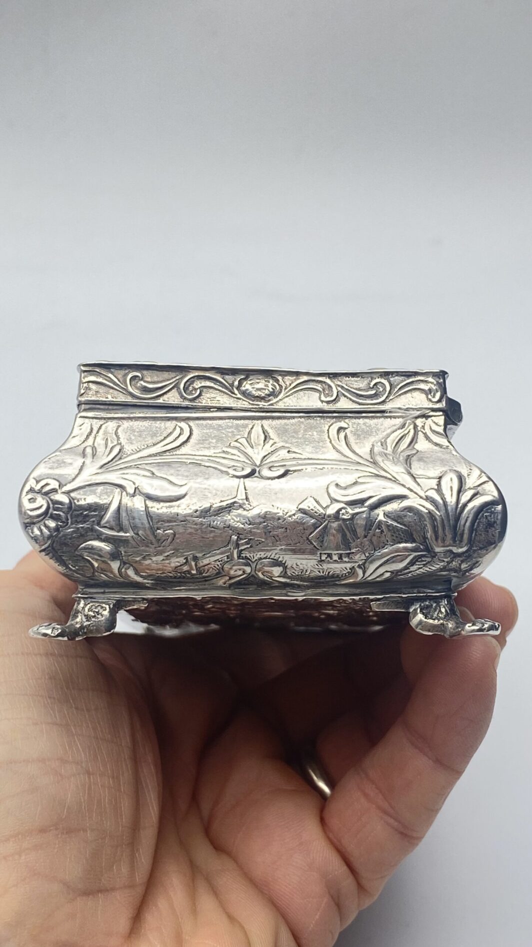 SCATOLA IN ARGENTO. BELGIO XIXsec. - immagine 23