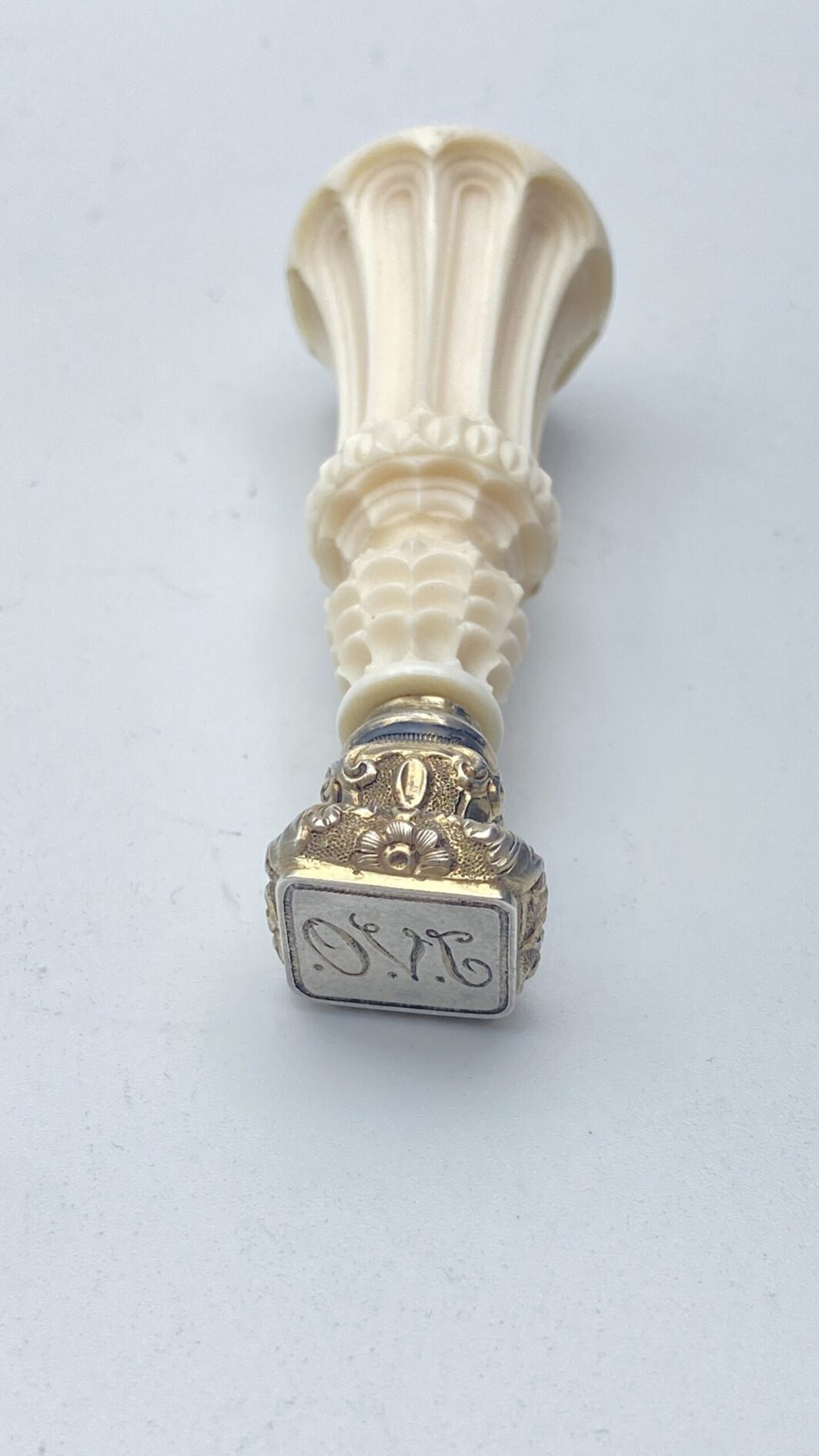 SIGILLO IN MATERIALE ORGANICO PREGIATO. XIX SECOLO. FRANCIA - immagine 2