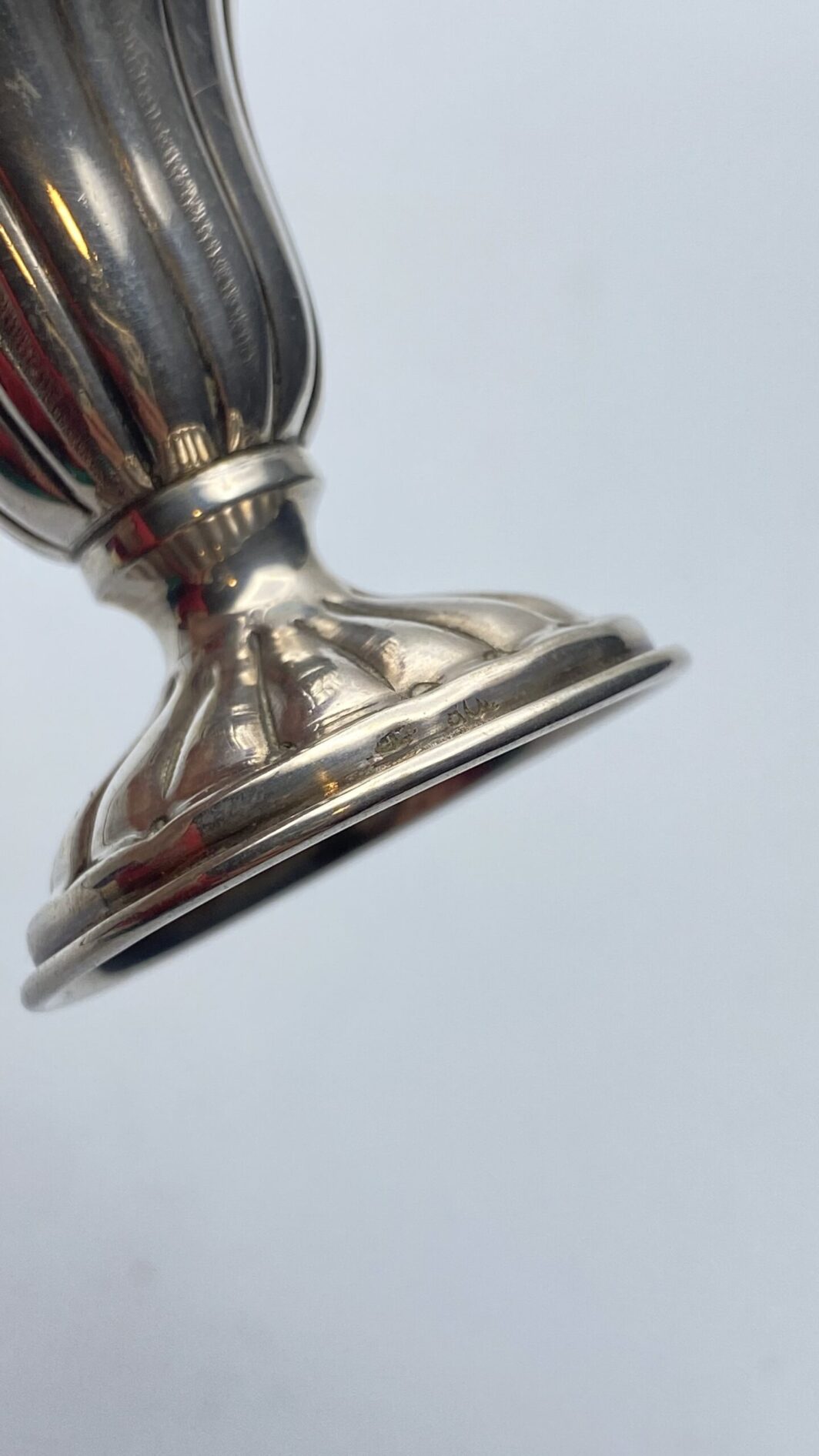 PICCOLO VASO PER BOCCIOLI IN ARGENTO PRIMI ‘900 - immagine 3