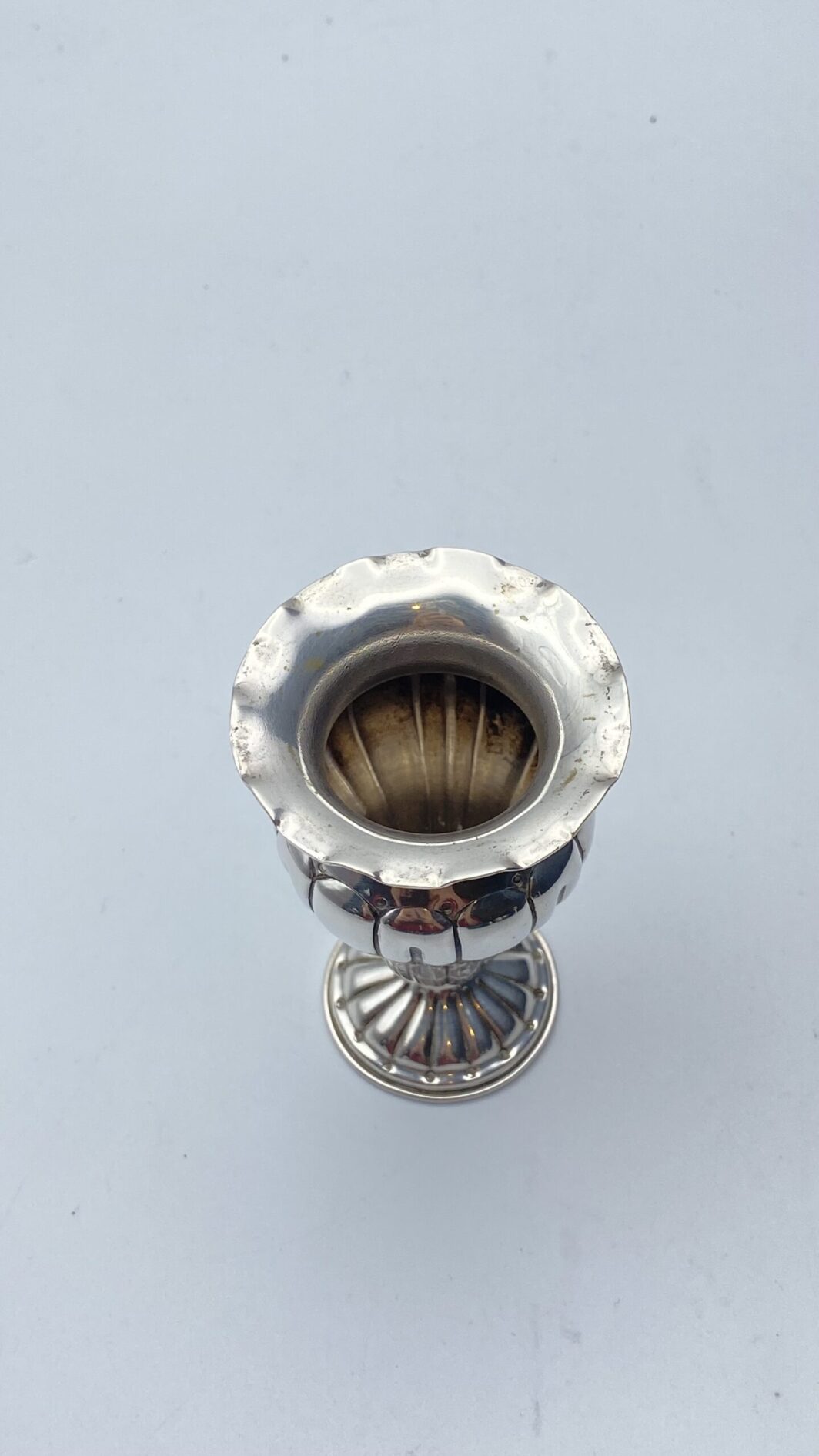 PICCOLO VASO PER BOCCIOLI IN ARGENTO PRIMI ‘900 - immagine 5