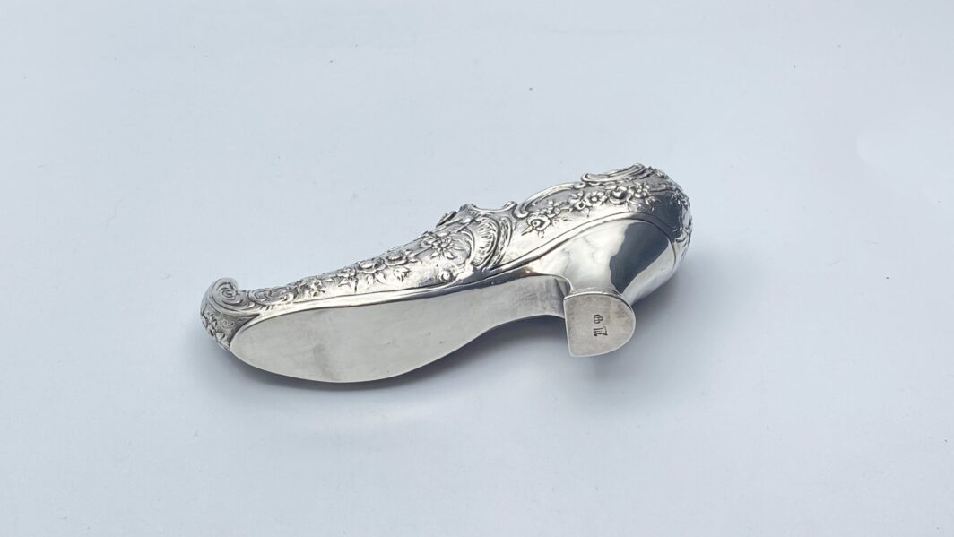 SCARPA IN ARGENTO. ANNO 1772 - immagine 18