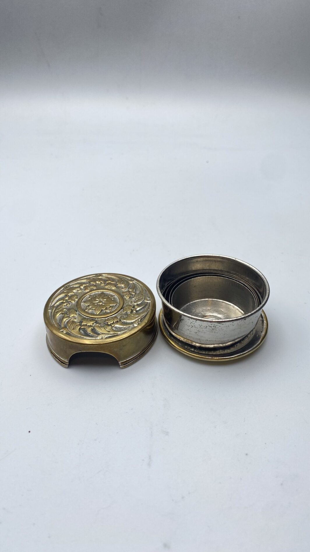 ORIGINALE BICCHIERE DA TASCA O BORSETTA. VINTAGE - immagine 8