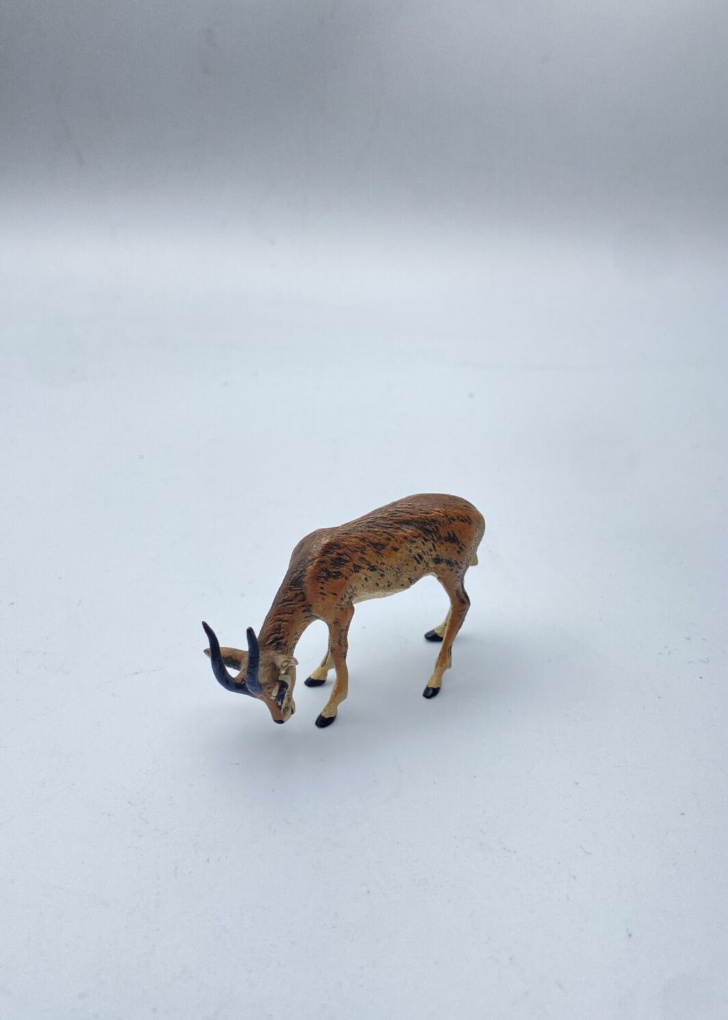 PICCOLA ANTILOPE IN BRONZO DI VIENNA. XIX sec.