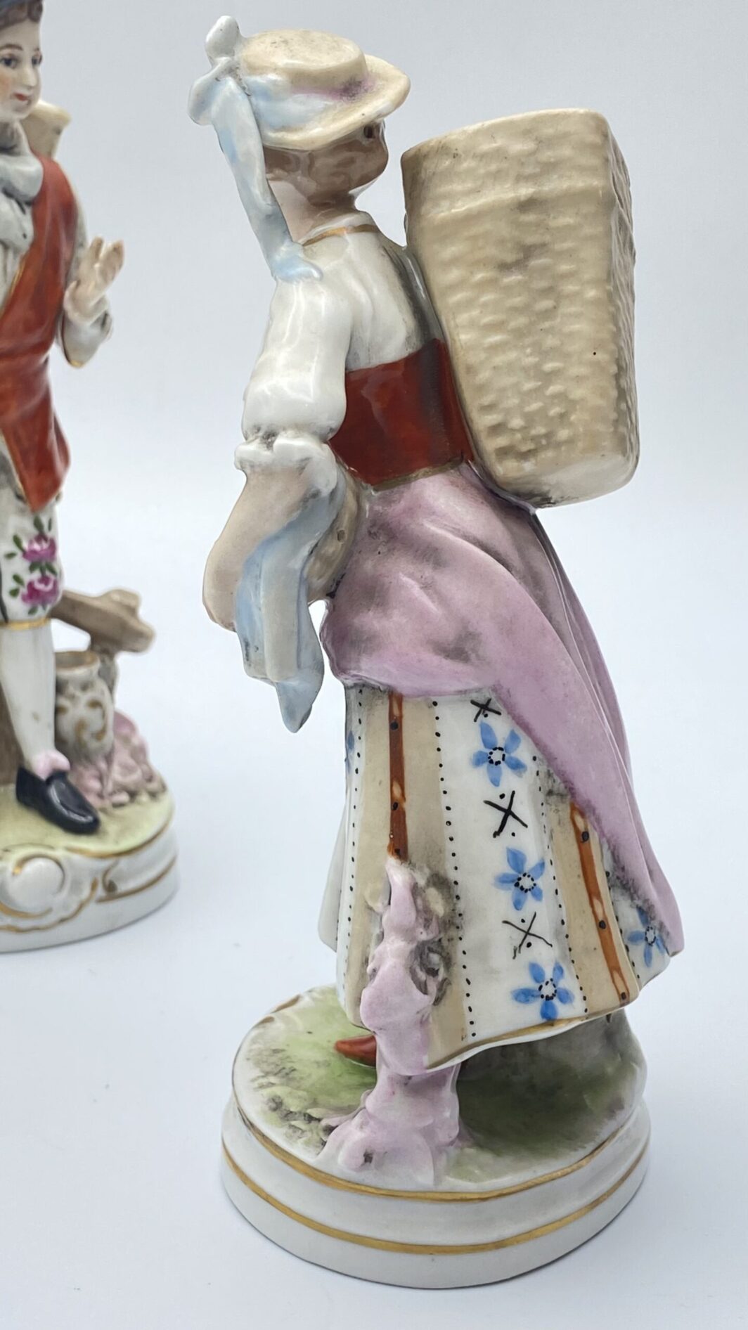 PAIO DI STATUINE IN PORCELLANA VEB, SCHEIBE ALSBACH, GERMANIA PRIMA METÀ XIX sec. - immagine 14