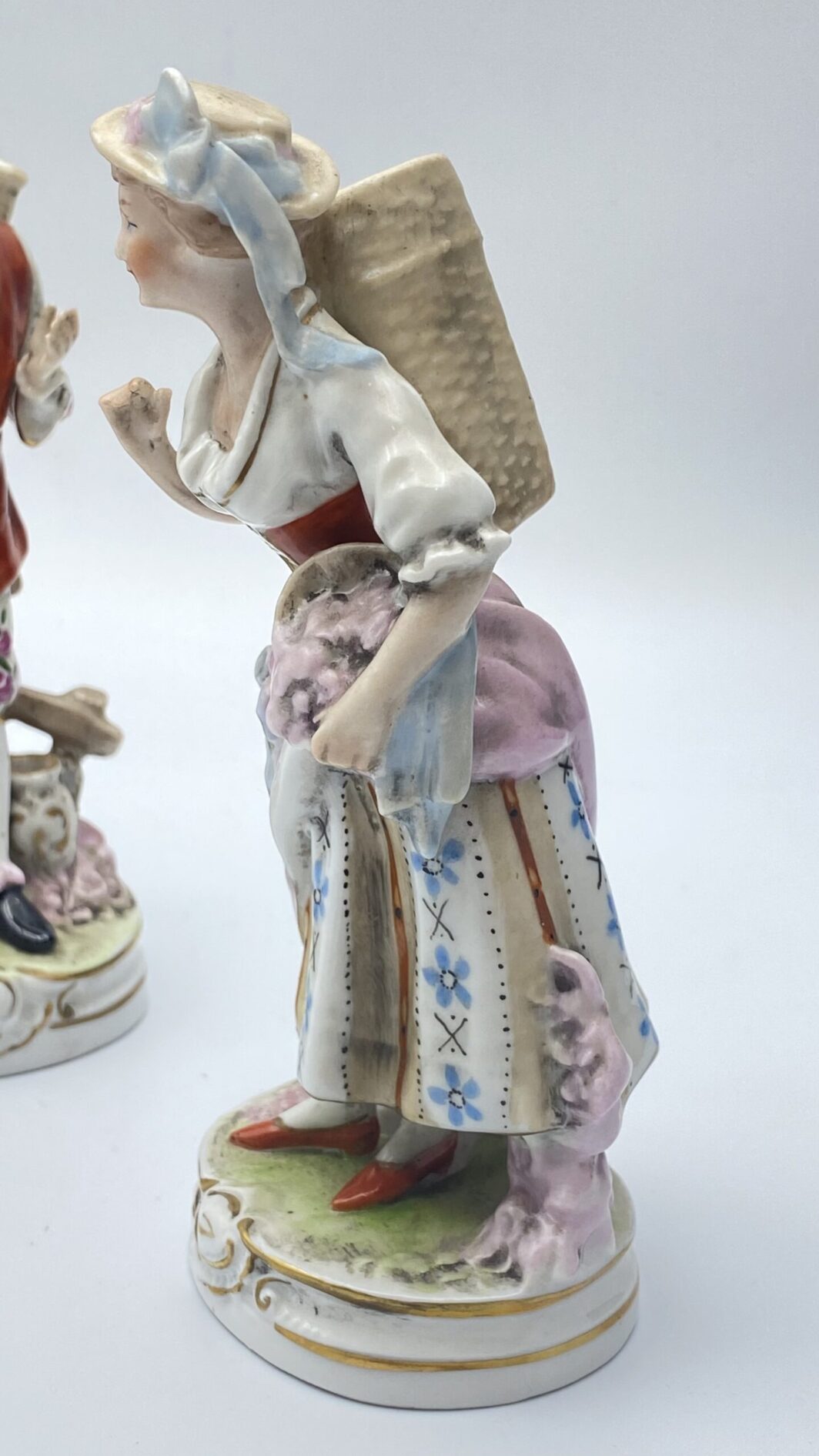 PAIO DI STATUINE IN PORCELLANA VEB, SCHEIBE ALSBACH, GERMANIA PRIMA METÀ XIX sec. - immagine 13