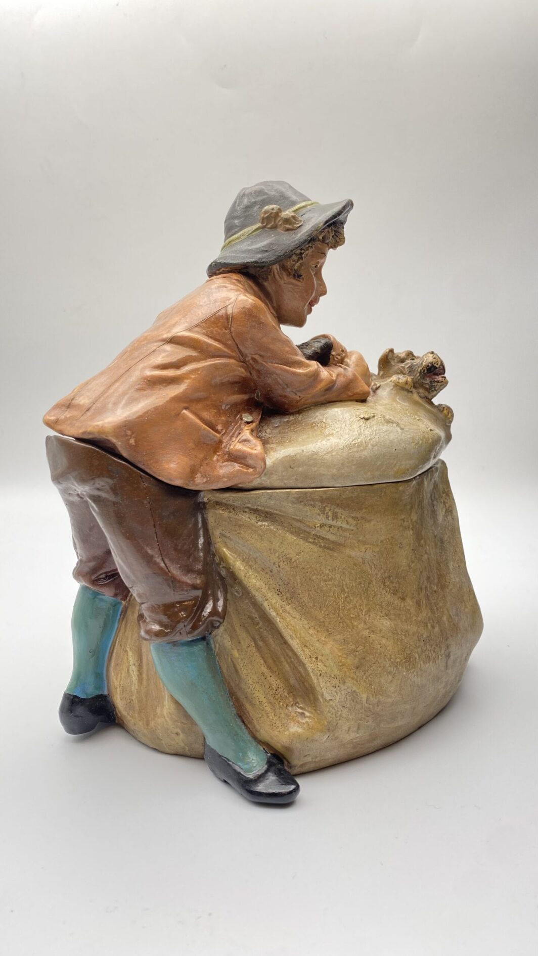 RARA SCATOLA PORTA TABACCO  DA COLLEZIONE IN TERRACOTTA. SCUOLA GOLDSCHEIDER XIX sec. - immagine 3