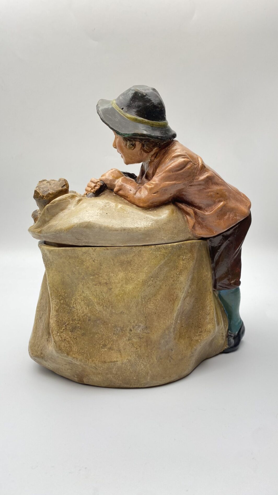 RARA SCATOLA PORTA TABACCO  DA COLLEZIONE IN TERRACOTTA. SCUOLA GOLDSCHEIDER XIX sec. - immagine 5