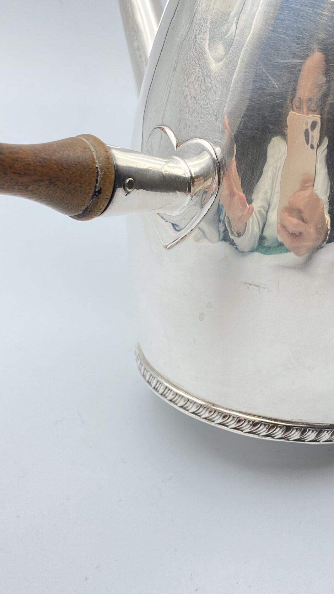 RARA CIOCCOLATIERA IN ARGENTO. BELGIO, ANNO 1759 - immagine 6