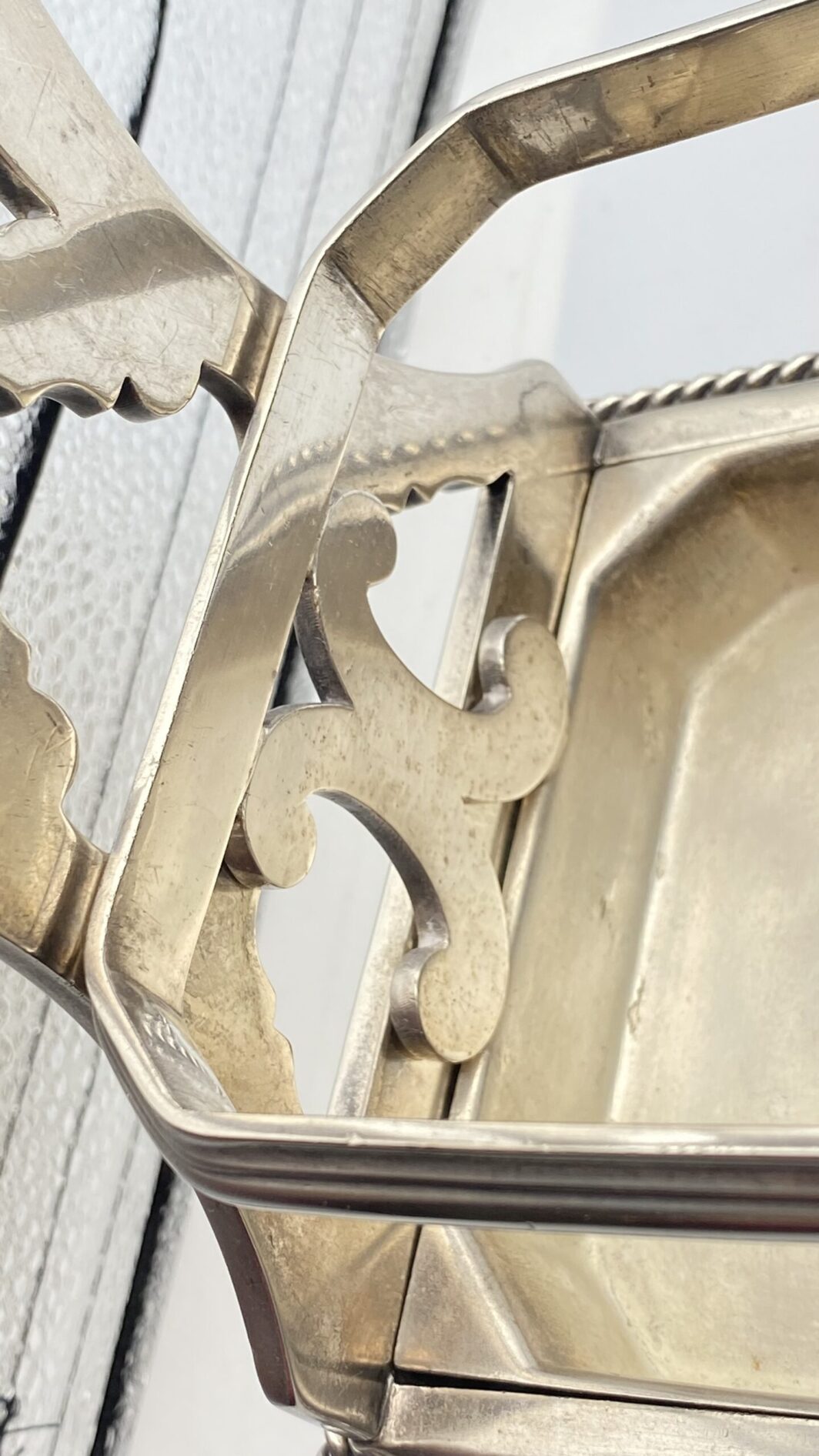 TANTALUS IN SHEFFIELD, ARGENTO 925 E CRISTALLO, FIRMATO WALKER & HALL. ANNO 1904 - immagine 8