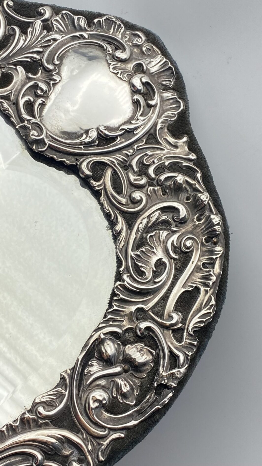 CORNICE A FORMA DI CUORE IN ARGENTO. BIRMINGHAM ANNO 1904 - immagine 9