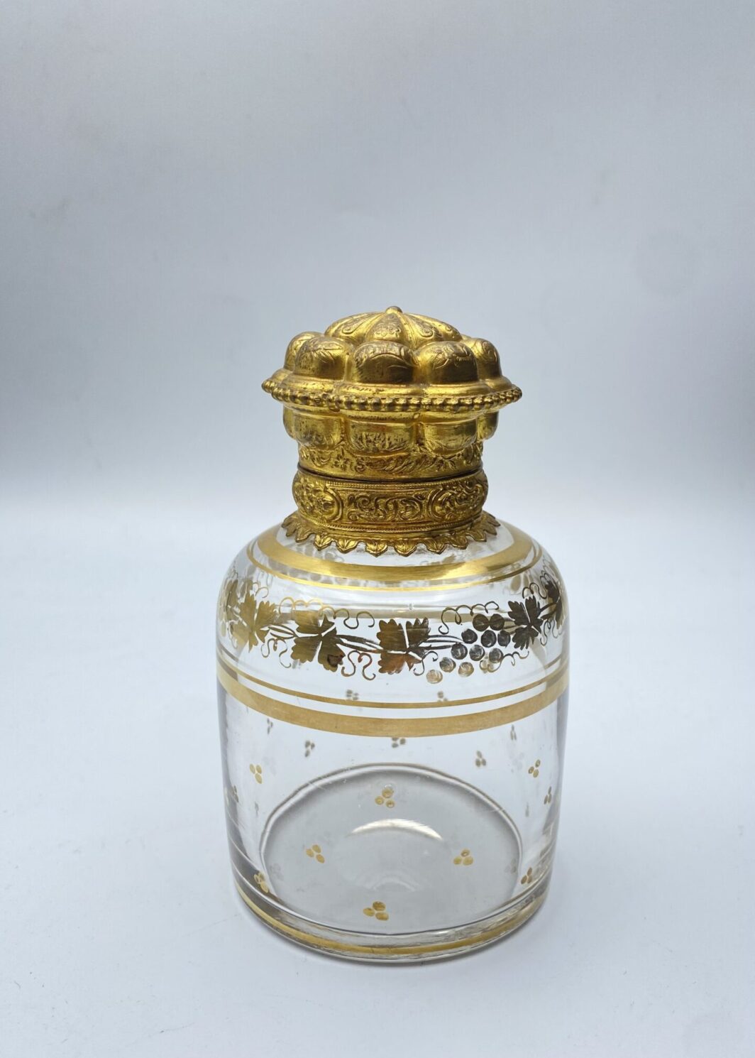 BOTTIGLIA PORTAPROFUMO IN CRISTALLO E PINCHBECK. EPOCA CARLO X 1830 circa