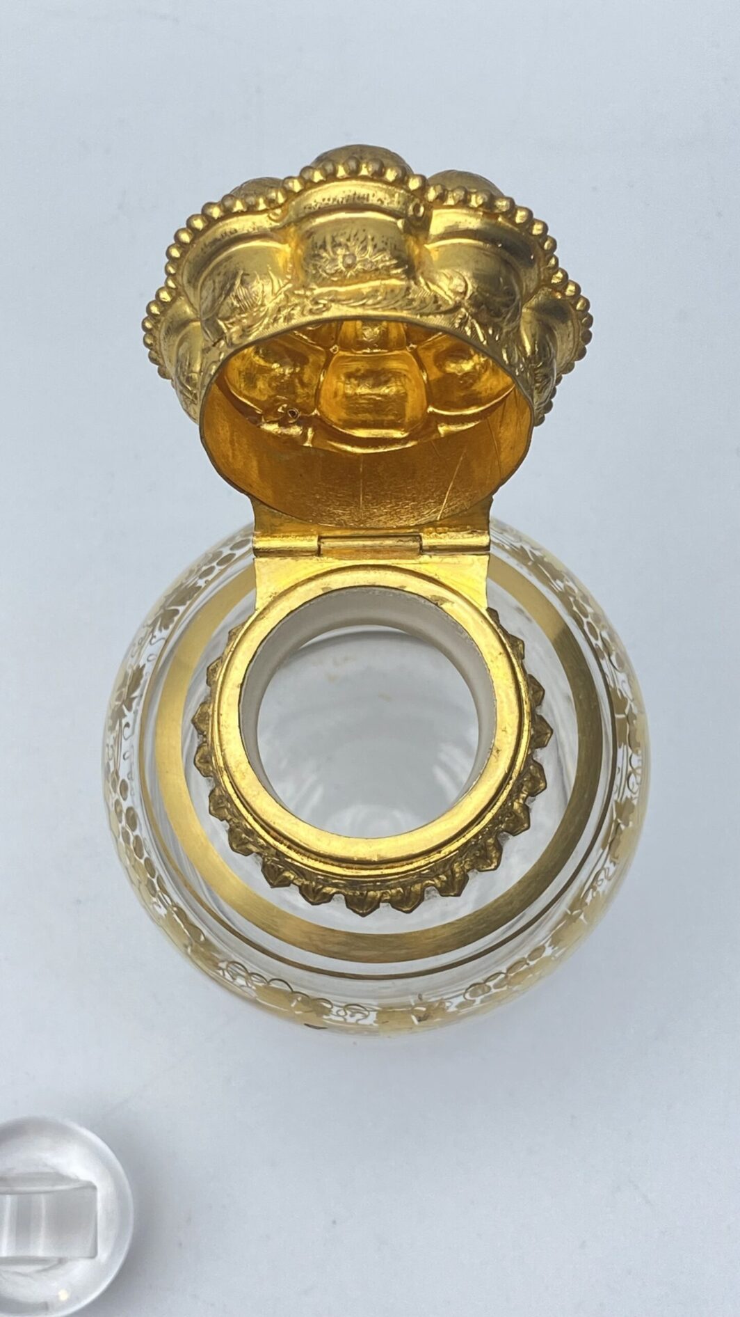 BOTTIGLIA PORTAPROFUMO IN CRISTALLO E PINCHBECK. EPOCA CARLO X 1830 circa - immagine 12