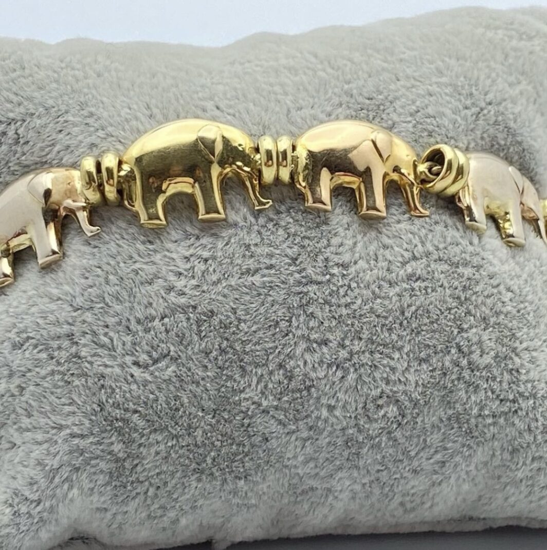 BRACCIALE VINTAGE IN ORO GIALLO, BIANCO E ROSA, 18 KT, CON ELEFANTI - immagine 10