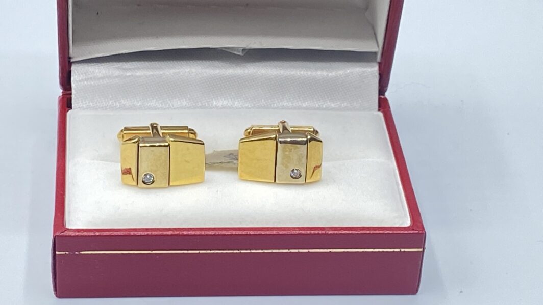 PAIO DI GEMELLI VINTAGE, IN ORO E BRILLANTI. ANNI ‘60 - immagine 4