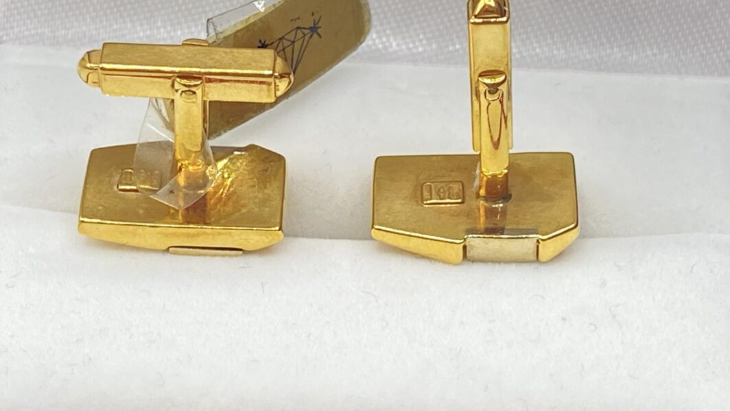PAIO DI GEMELLI VINTAGE, IN ORO E BRILLANTI. ANNI ‘60 - immagine 3