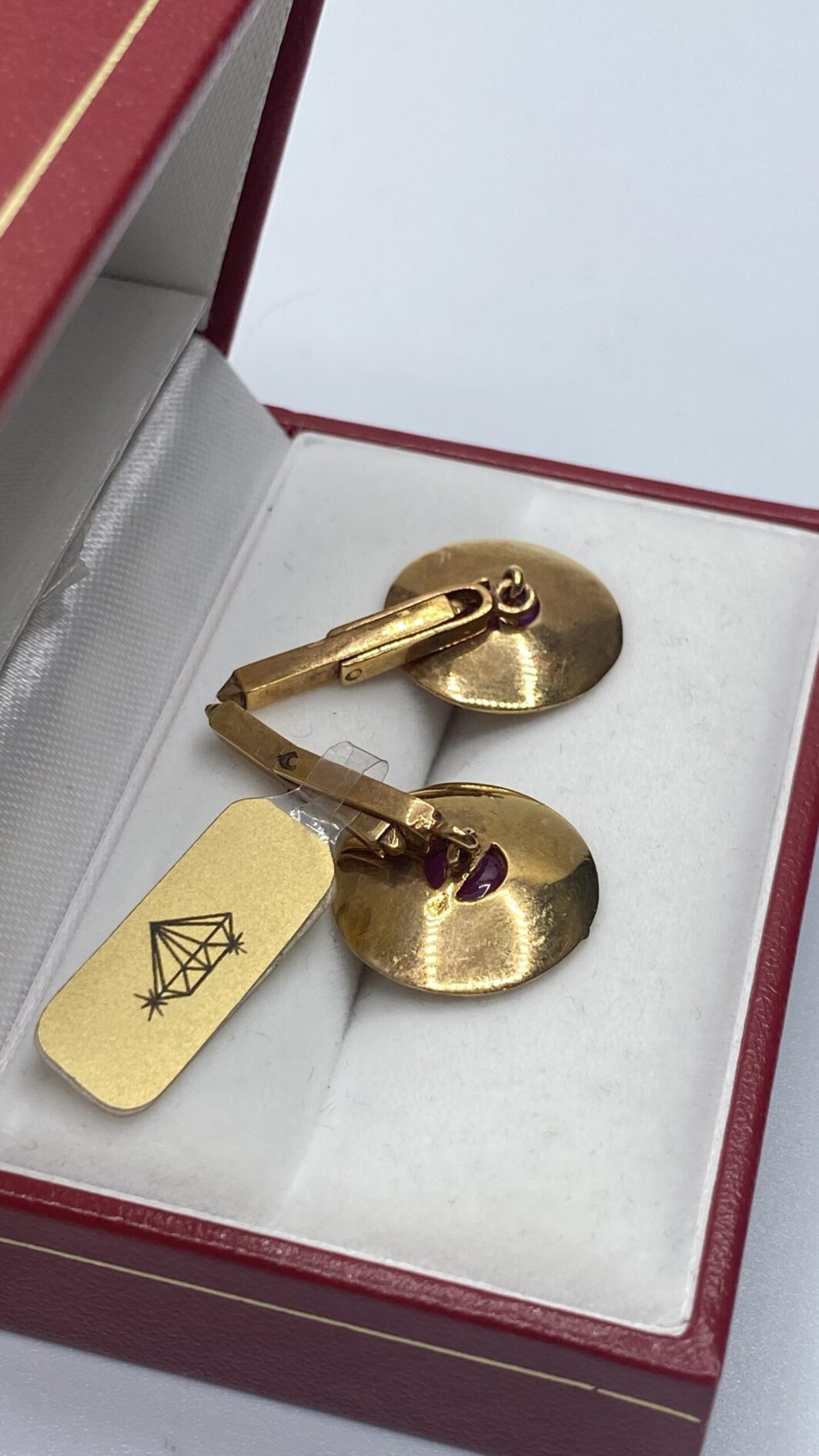 PAIO DI GEMELLI VINTAGE ANNI ‘30, IN ORO 18KT E RUBINI. - immagine 3