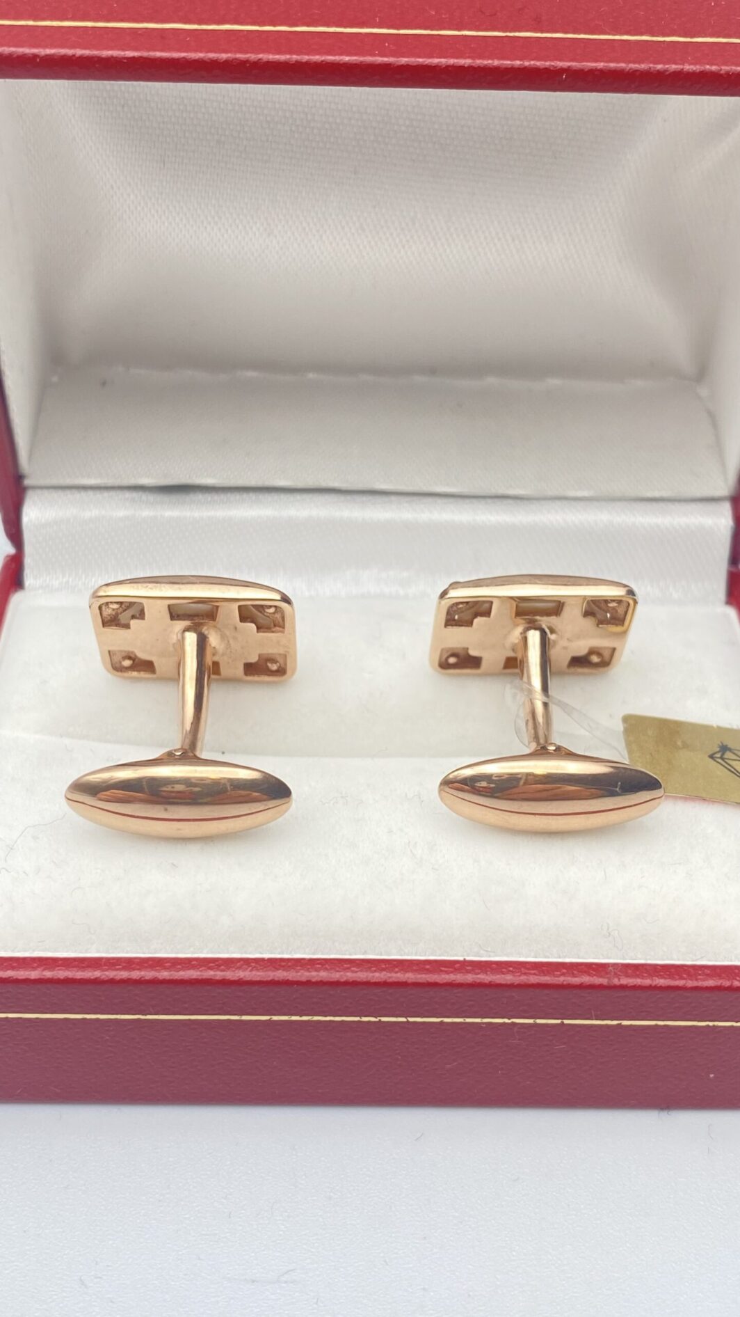 PAIO DI GEMELLI IN ARGENTO DORATO ROSA E PLACCHE IN MADREPERLA. - immagine 6