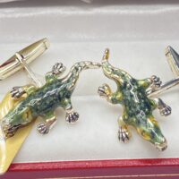 PAIO DI GEMELLI IN ARGENTO E SMALTI, CON COCCODRILLI - immagine 5
