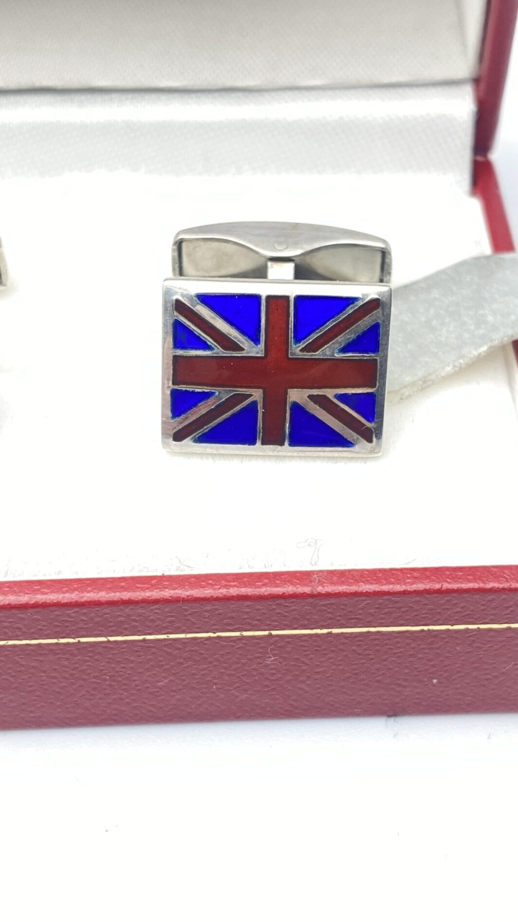 PAIO DI GEMELLI IN ARGENTO E SMALTI, CON BANDIERA BRITANNICA - immagine 5