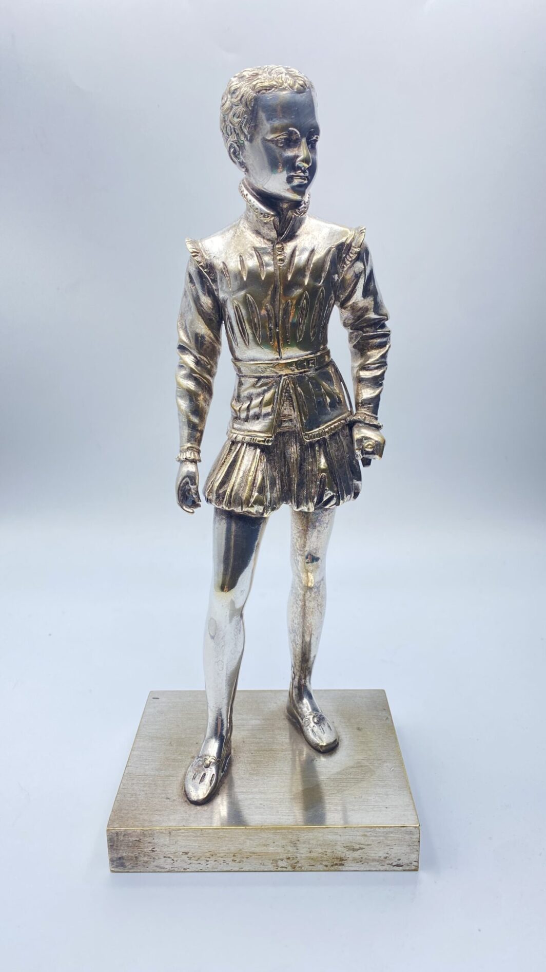D’APRÈS FRANÇOIS JOSEPH BOSIO. GIOVANE ENRICO IV IN BRONZO ARGENTATO - immagine 3