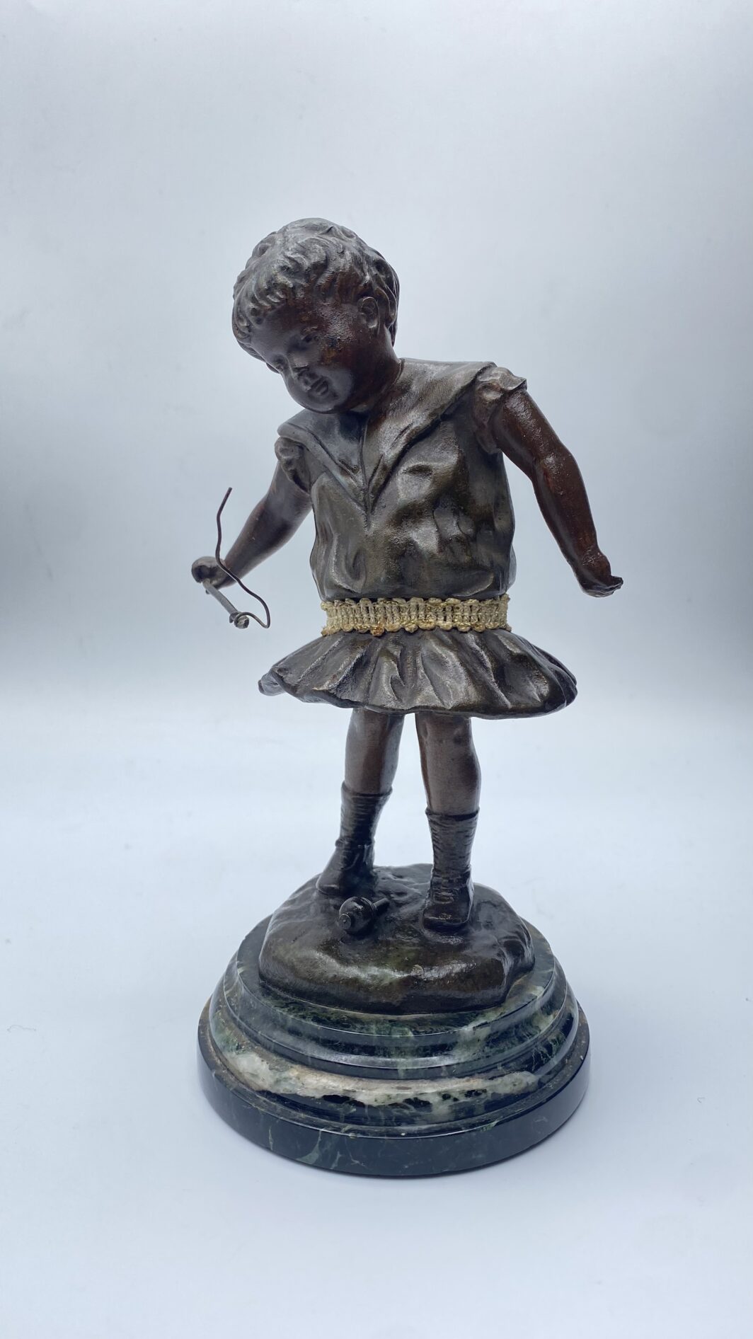 BAMBINA CHE GIOCA CON LA TROTTOLA. RUFFONY (1846-1925) - immagine 19