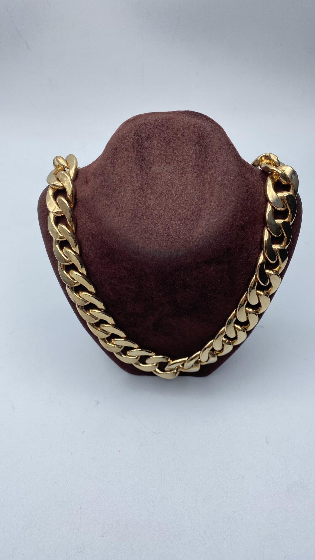 COLLANA DI BIGIOTTERIA VINTAGE IN METALLO DORATO. ANNI ‘80 - immagine 7