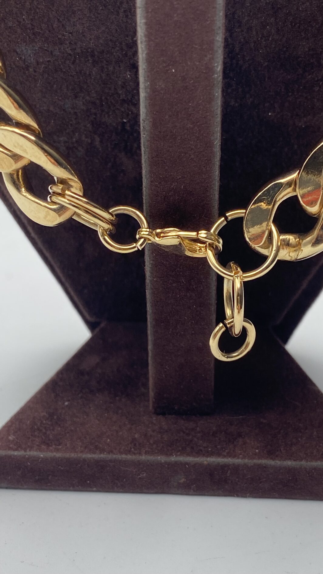 COLLANA DI BIGIOTTERIA VINTAGE IN METALLO DORATO. ANNI ‘80 - immagine 3