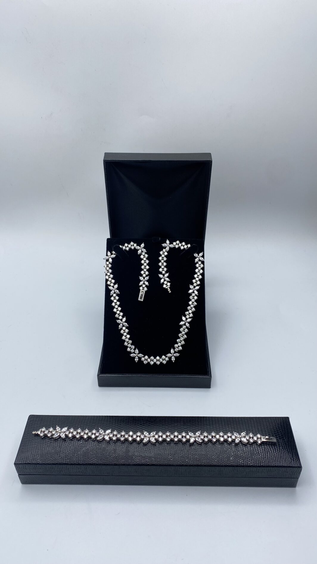 DEMI PARURE IN ARGENTO 925 E ZIRCONI. - immagine 16
