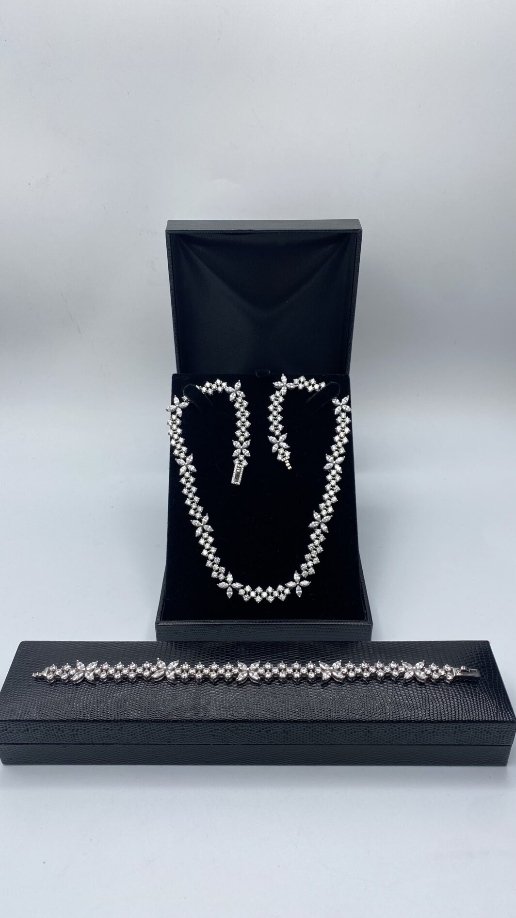 DEMI PARURE IN ARGENTO 925 E ZIRCONI. - immagine 15