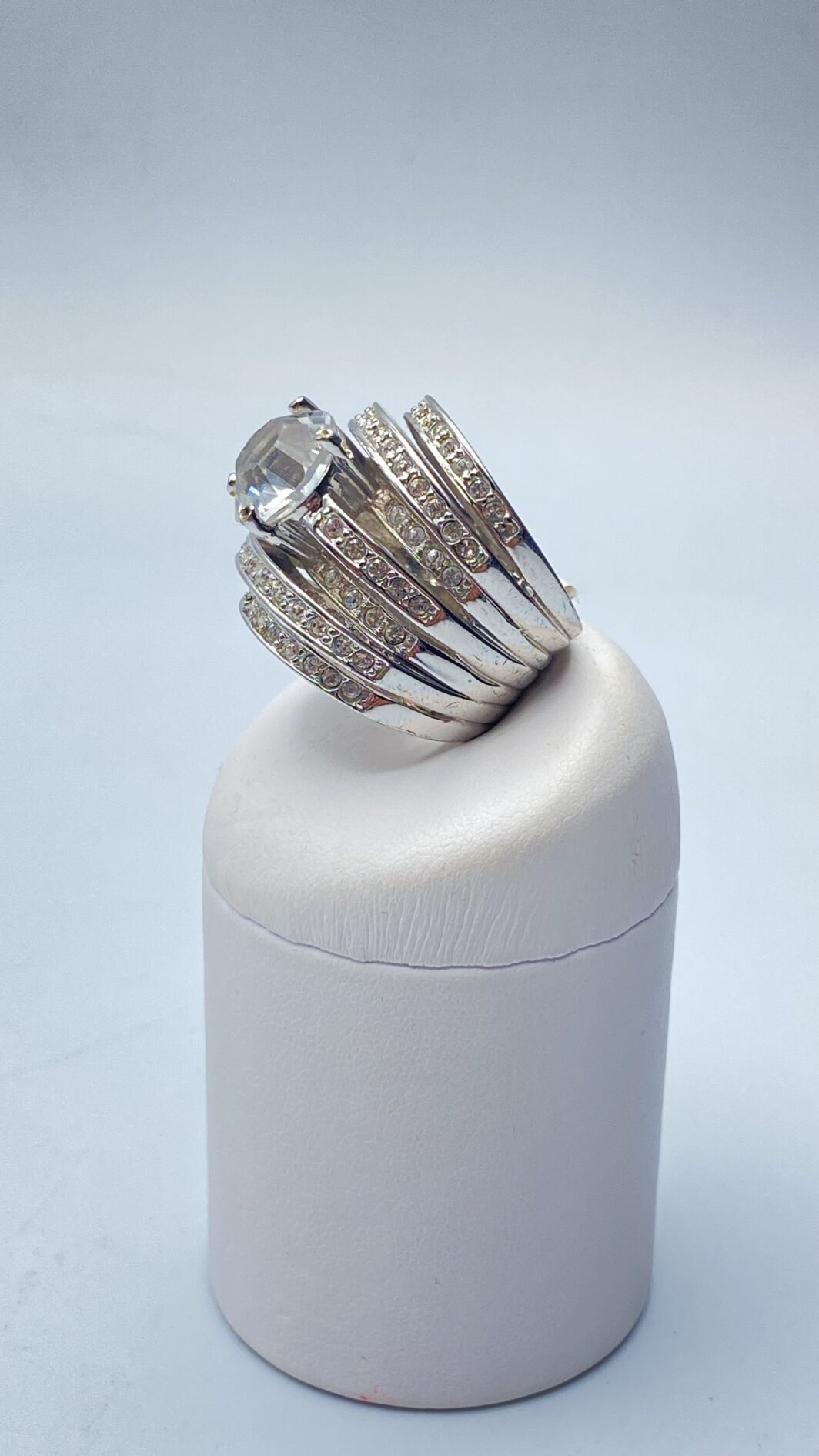 ANELLO DI BIGIOTTERIA VINTAGE, FIRMATO OTAZU. ANNI’90 - immagine 4