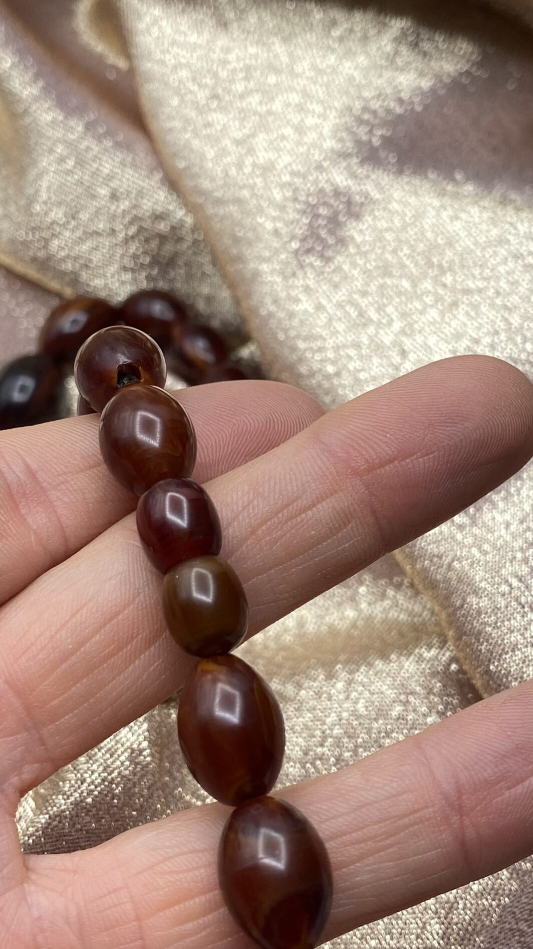 TRIS DI COLLANE VINTAGE IN BACHELITE CON COLORI A PENDANT. ANNI’40 - immagine 9