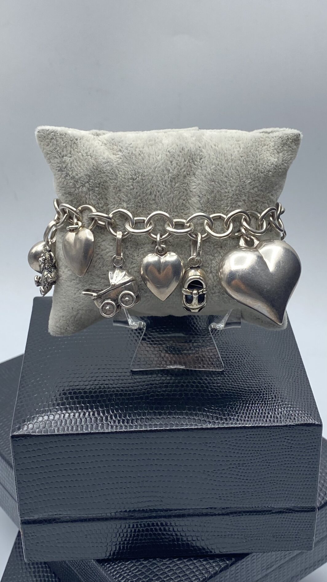 BRACCIALE VINTAGE IN ARGENTO FIRMATO G.RASPINI. ITALIA, ANNI ‘80.