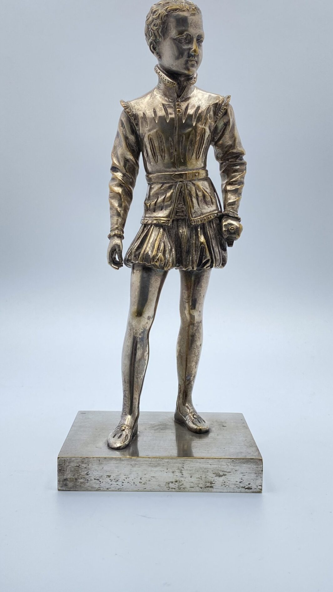 D’APRÈS FRANÇOIS JOSEPH BOSIO. GIOVANE ENRICO IV IN BRONZO ARGENTATO - immagine 42